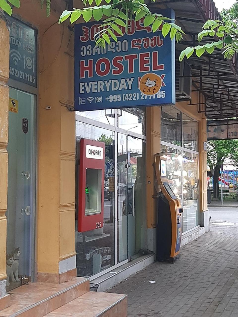 Everyday Cat Hostel Batumi Eksteriør bilde